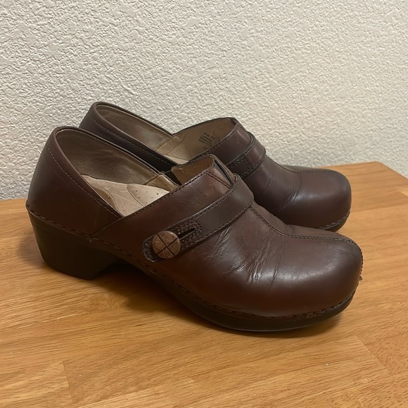 Dansko clogs size 37 - Picture 1 of 6